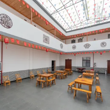 Siheyuan Bed and Breakfast
