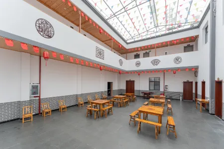 Siheyuan Bed and Breakfast