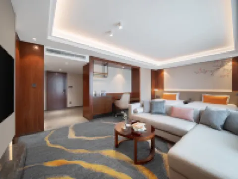 Grand Eton Hotel Hotels in Luzhou