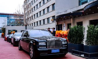 ViFan Oasis Hotel(University of science&Technology Beijing