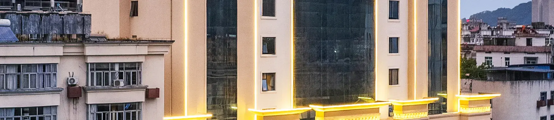 베스트 4성급 호텔