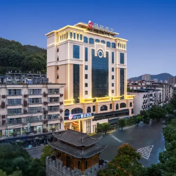 Manju Hotel Dexing Yinshan Road Branch