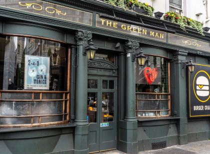 パブラブ アット ザ グリーン マン - ホステル