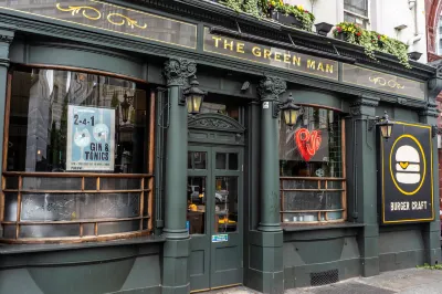 PubLove @ the Green Man, Paddington Hotels in 