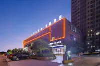 Yaslite Light - Luxury Hotel (Siqian Town, Jiangmen Branch) Hotel dekat Chenchong Ferry