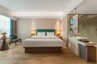 Dragon Bay Natural Hot Spring Resort Hotels in Fogang