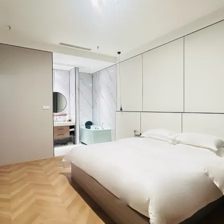 Yingjing Yingding Holiday Hotel