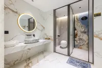 T12 Fuju Leisure Resort Hotel (Xingguang Night Market Branch, Jinghong Gaozhuang, Xishuangbanna)