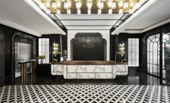 Xishuangbanna Jinghong Lanbo Designer Hotel (Guang Zhuang Star Night Market Branch)