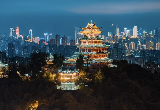 칭위에 호텔 로비