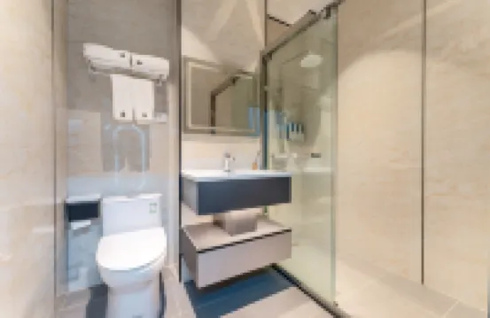 大法師eスポーツホテル（海口騎樓旧街）