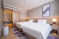 Lavande Hotel (Beihai High-speed Railway Station Ningchuncheng Shopping Plaza Branch)