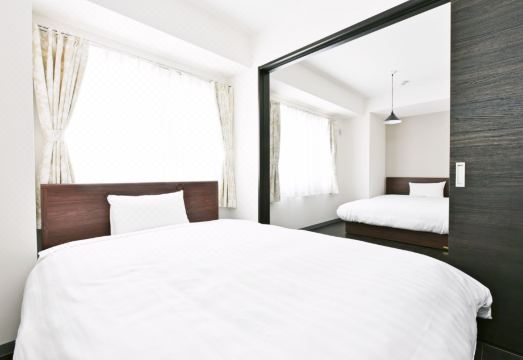 Sun Court Hondori Garden Hills 객실