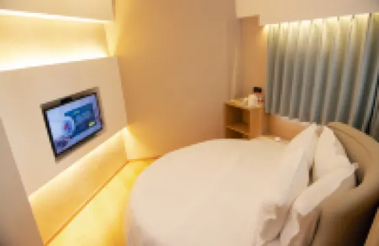 Guanghan Hotel