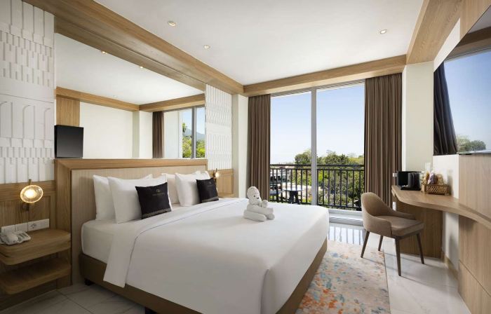 Golden Hill by Golden Tulip
