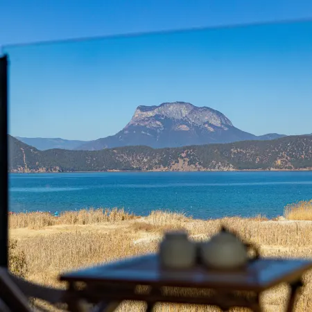 Lugu Lake Honeymoon Solu Boutique Holiday Hotel