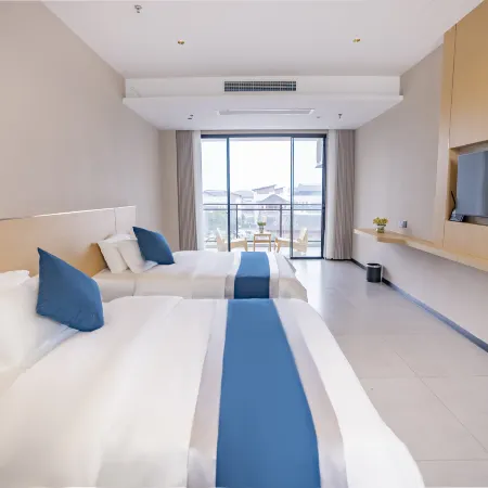 Kangyi Resort Hotel (Luxiang Ancient Town)