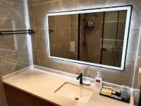 Ruili Yuqiao Yongjun Homestay (Veteran Inn)