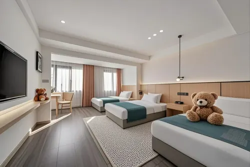 Southwest Business Hotel (Luzhou High speed Railway Station Southwest Business City Branch)