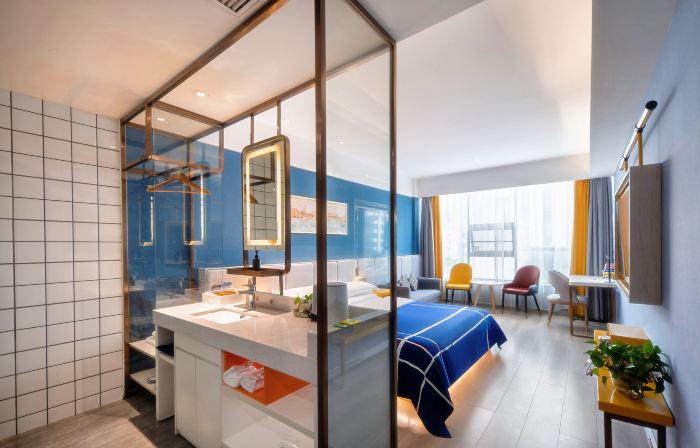 Xhotel