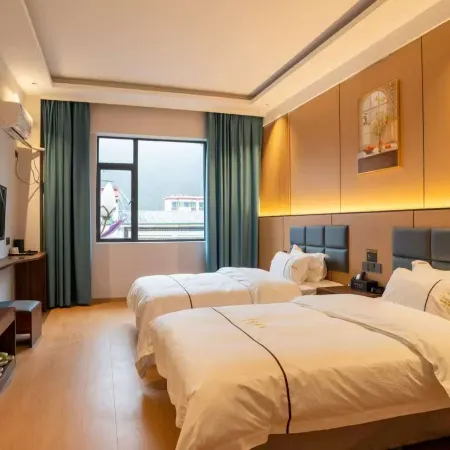 Grand Hyatt Bomi