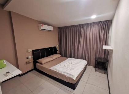 仙本那鳥巢青年旅舍