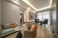 Poltton International Apartment (Qingyuan Qingcheng District Government Poly Plaza Branch) - 3-Star