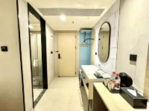 Homeinn Ease Hotel (Suizhou Railway Station Cultural Park)