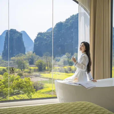 Hetian Shanshe Hotel Hotels near Yangshuo Suyuan Yulong River Floating Co.， Ltd. Shui'edi Marina