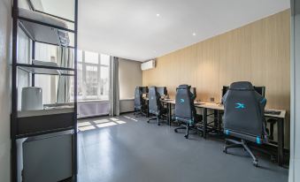 Nest E-sports Hotel (Sports College Convention Center Branch)