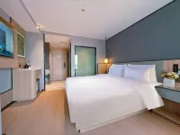 Pinrui Hotel (Jinan Luokou Garment City Zoo Branch)