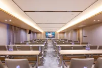 IU Hotel (Lingshou Shijiazhuang Railway Vocational and Technical College Store)