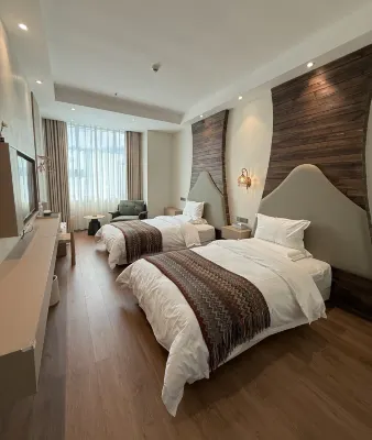 Zhijin Tuman Art Hotel