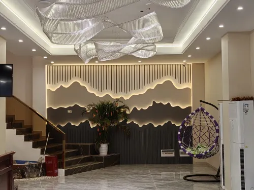 Yanhe Tangba Longteng Hotel