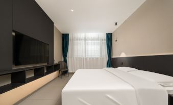 Jinzhixing Hotel (Harbin Railway Station South Square Medical University Fourth Hospital)