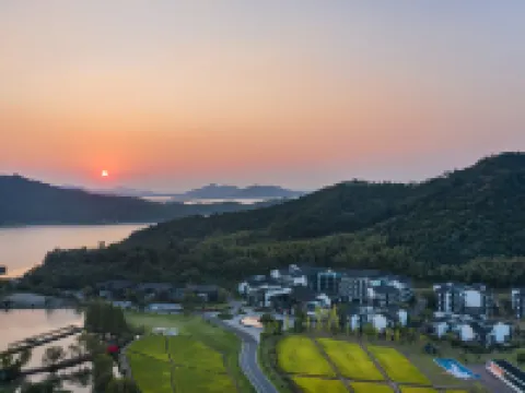 寧波東錢湖山水君瀾度假酒店(君瀾半山湯泉店) 鄰近寧波野生動物園的酒店