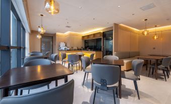 Lanyue Hotel(Taiyuan Wuyue Plaza )