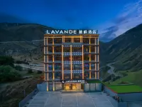 Lavande Hotel (Ganzi Batang Branch, National Highway 318)