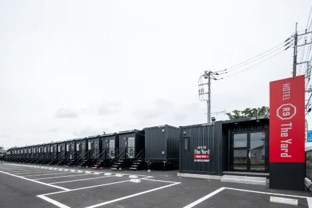 Hotel R9 the Yard Hitachinakaichige Отели в г. Хитатинака