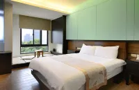 Pine Hot Spring B&B Hotel a Yilan
