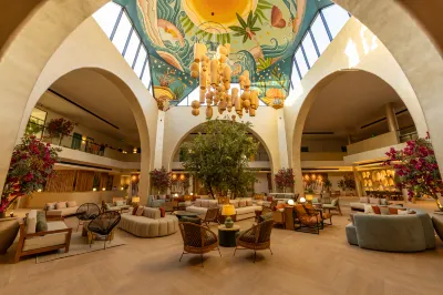 ديزرت روز ريزورت Hotels near جراند اكويريوم
