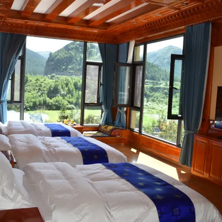 Dayugou Snow Mountain Prince Scenic Homestay