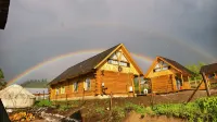 Guanshan Villa Homestay (Baihaba New Village) - Airport Shuttle