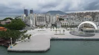 Lingshui Seaview Bay Hotel (Xincunzhen Nanwan Monkey Island Branch) Hotels near Nanwan Monkey Islet