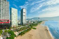 Signature by M Village Beachfront Hotel 峴港住宿飯店