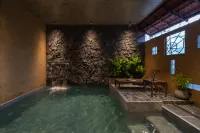 Wazen Retreat Villa Da Nang