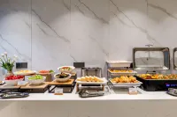 GreenTree Inn Smart Choice Hotel (Wuhan Hankou Railway Station Branch) - พร้อมอาหารเช้า