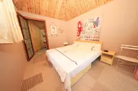 Shi Bingjuxian Hotel