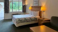 Motel 6 Pocomoke City, MD