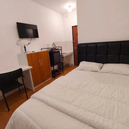 Golden Knight Suites | EcoHome Apartment Hotels in Panongan